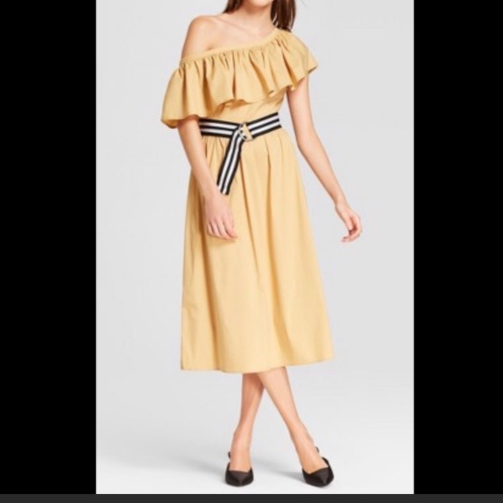 Who What Wear off the shoulder midi dress size S